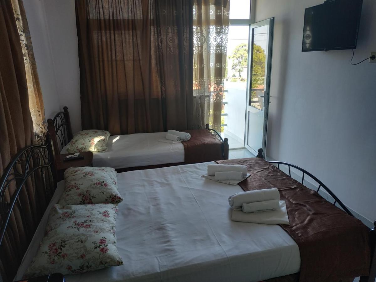 Guest House U Antoniny Гагра Екстериор снимка